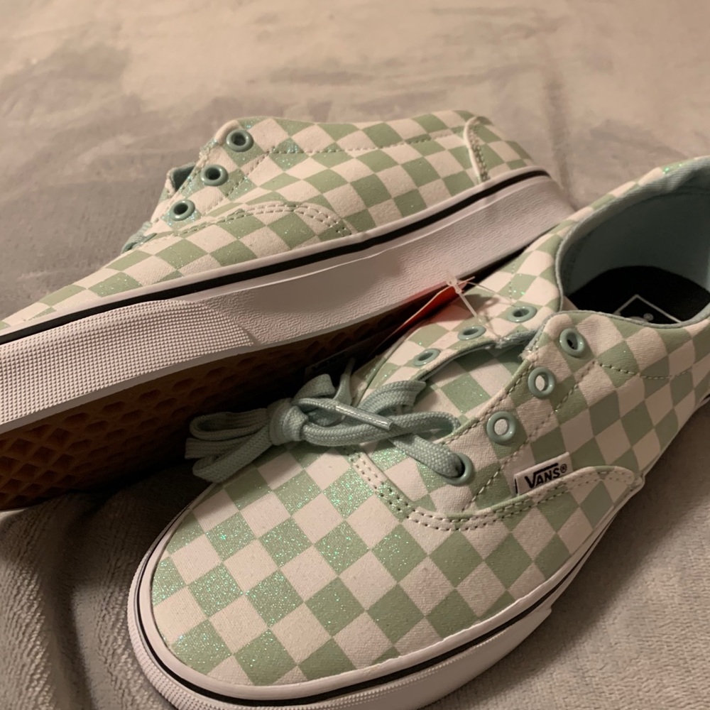 Vans sneakers new